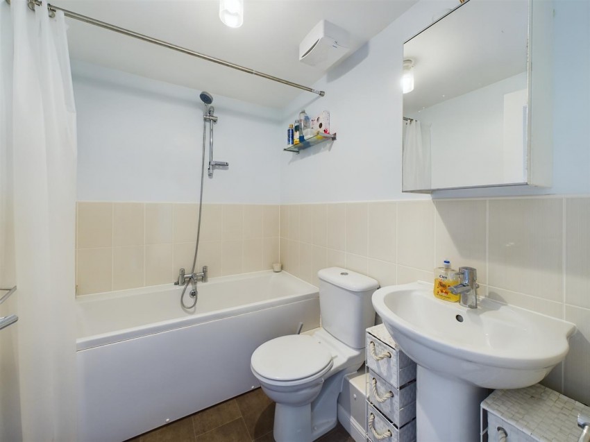 Images for Montreal Close, Peacehaven