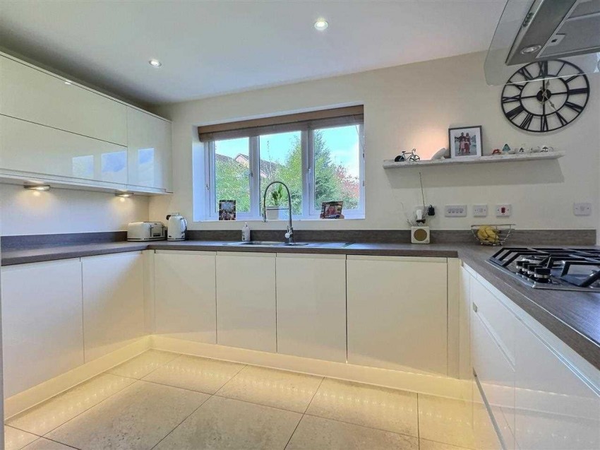 Images for Springfield Gardens,Gnosall