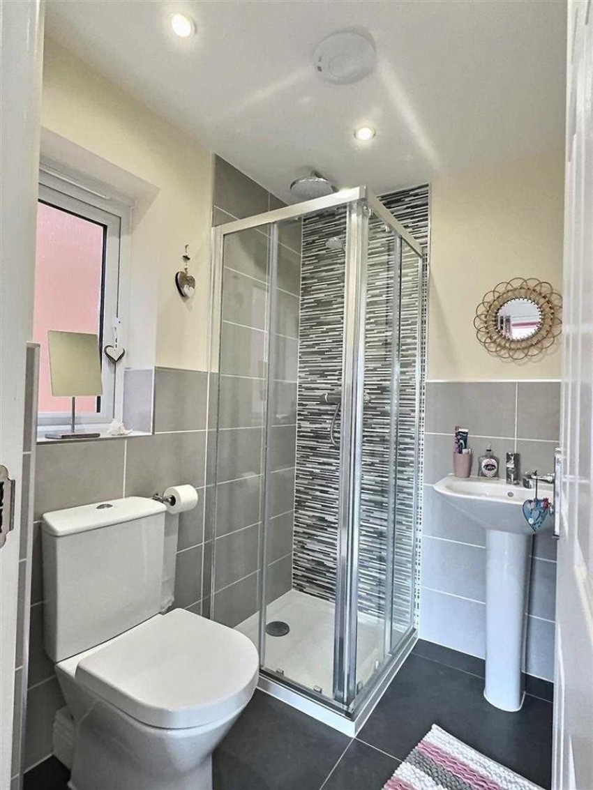 Images for Springfield Gardens,Gnosall