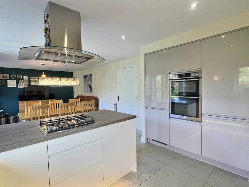 Images for Springfield Gardens,Gnosall
