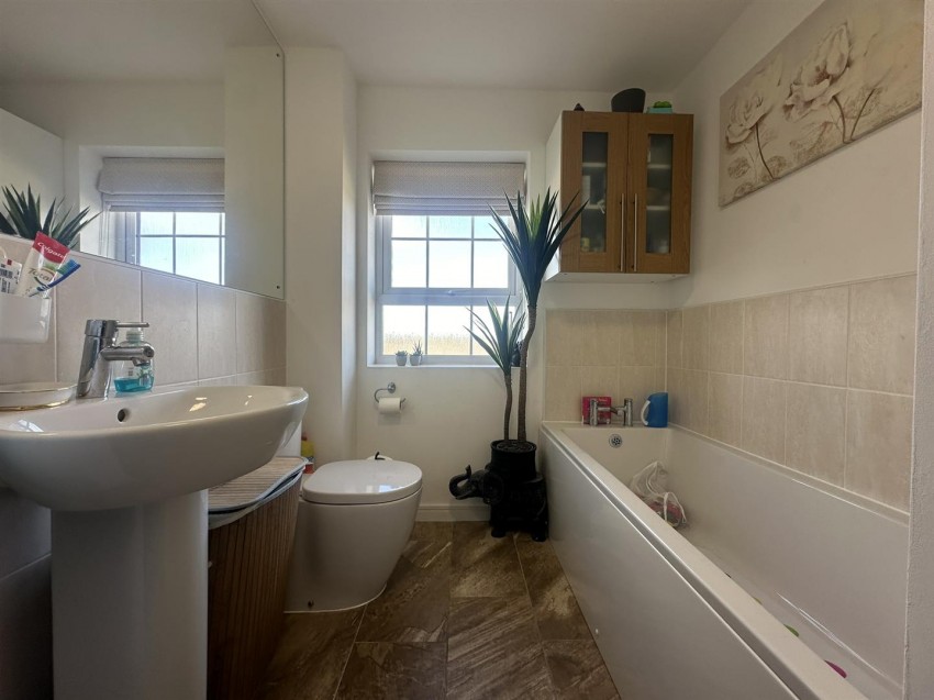 Images for Castle Stead Drive, Cullingworth, Bradford