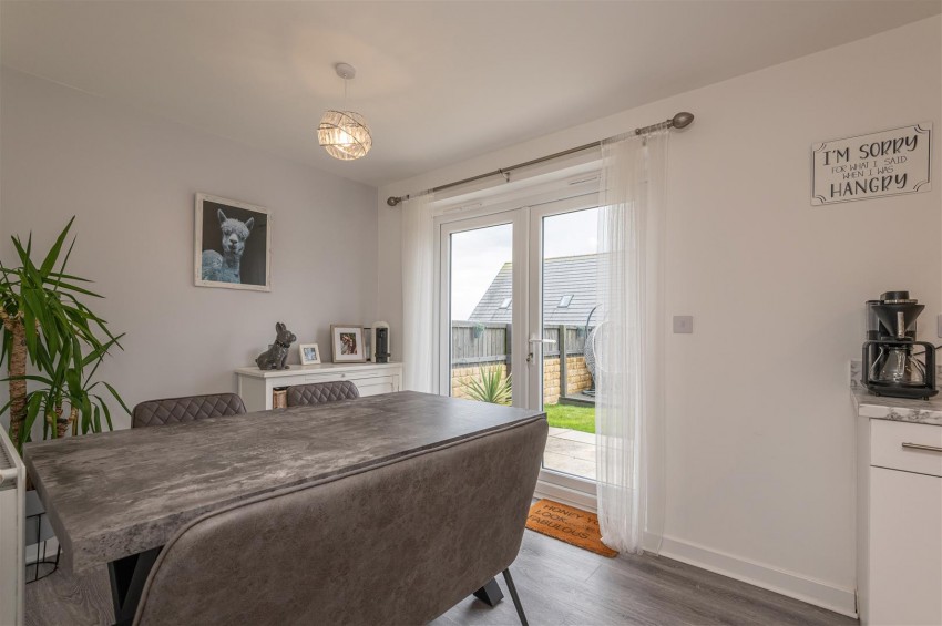 Images for WEATHERHILL VIEW, LINDLEY, HD3