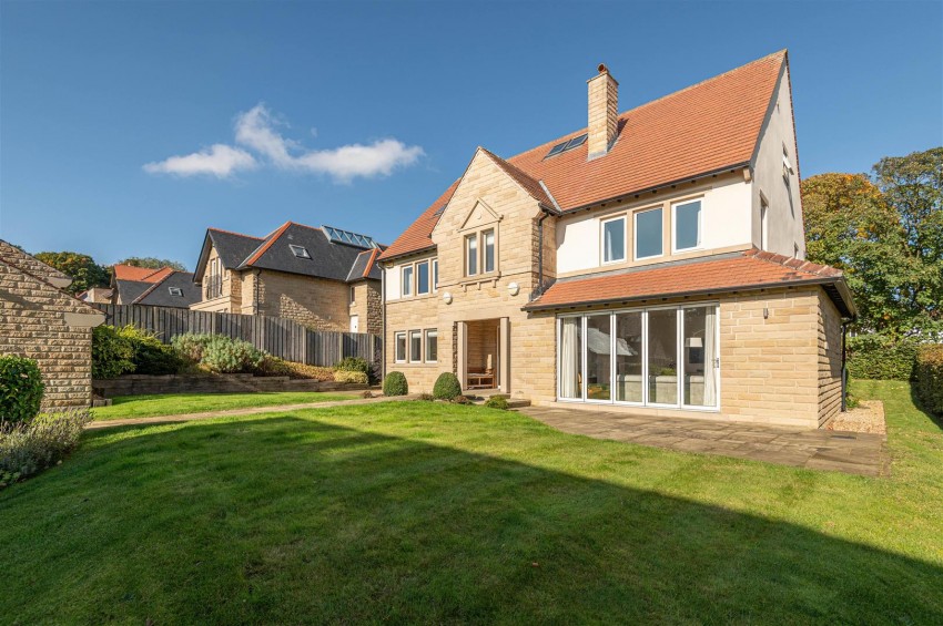 Images for Delamere Gardens, Fixby, Huddersfield, HD2