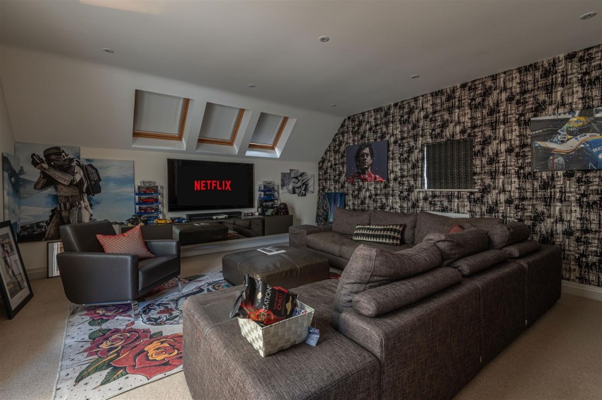 Images for Delamere Gardens, Fixby, Huddersfield, HD2