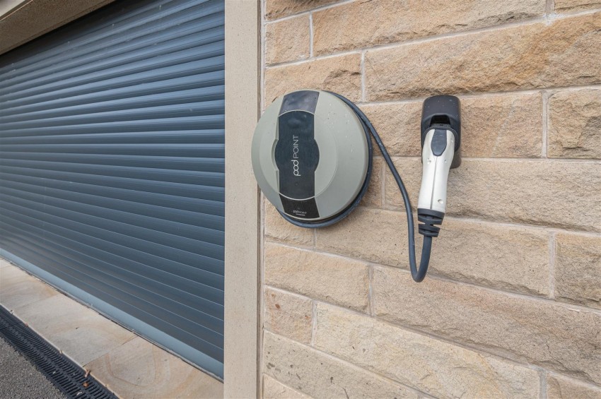 Images for Delamere Gardens, Fixby, Huddersfield, HD2