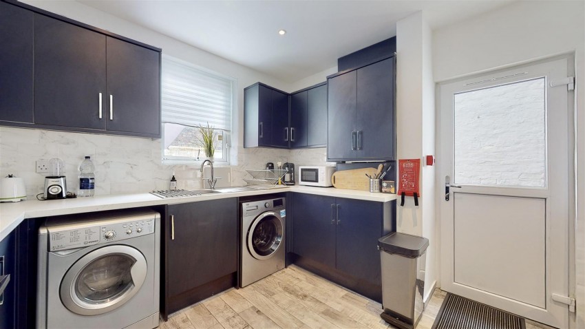 Images for Room 5 122 Lawrence Road, Liverpool