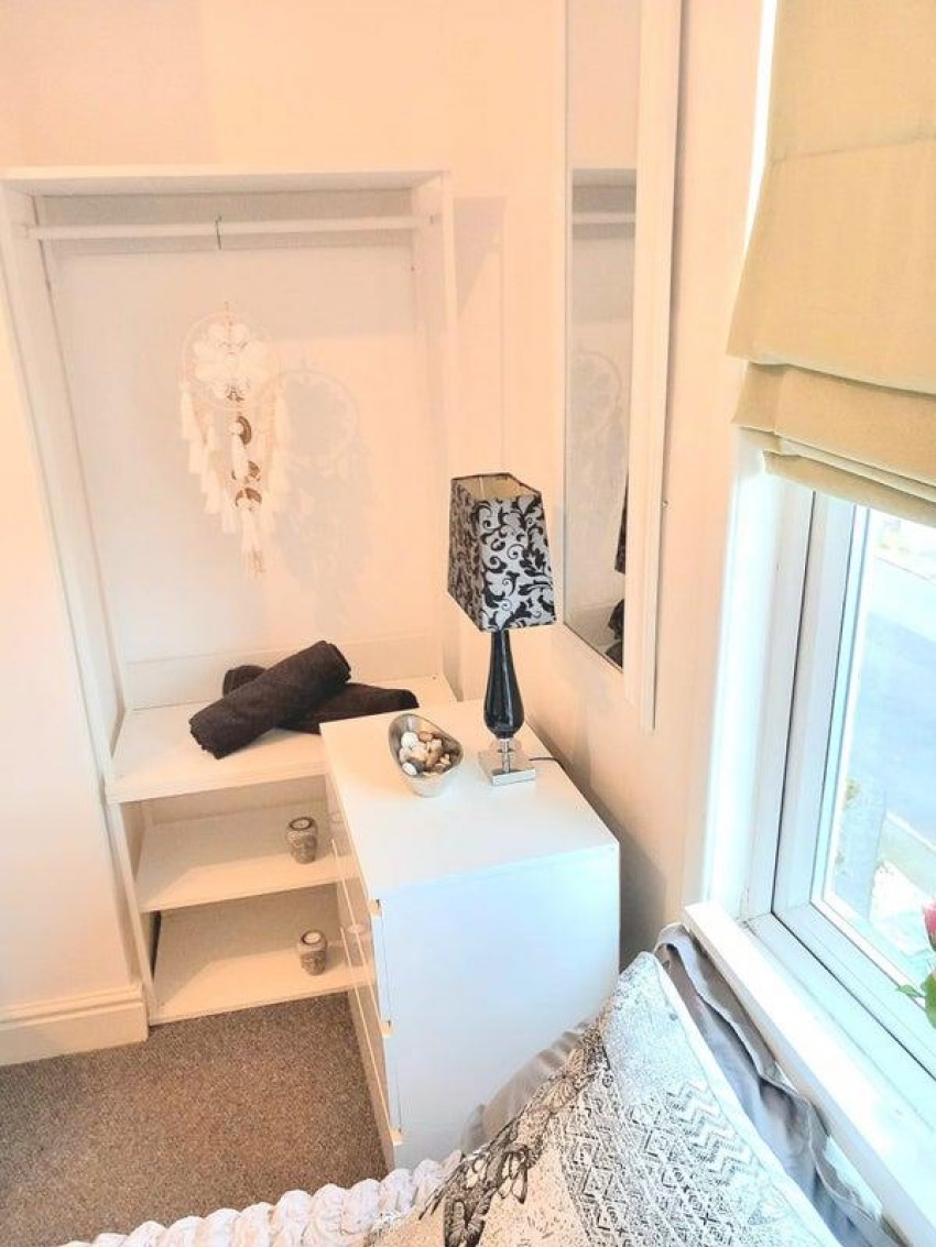 Images for Room 5 122 Lawrence Road, Liverpool
