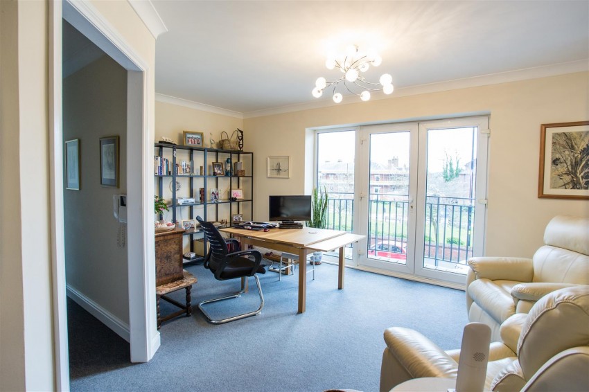 Images for Knightsbridge Court, Palmyra Square North, Warrington