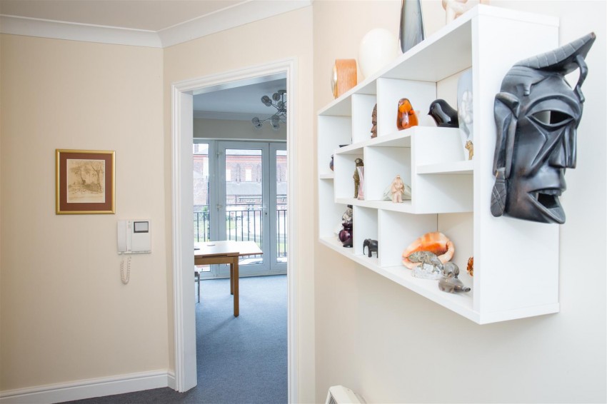 Images for Knightsbridge Court, Palmyra Square North, Warrington