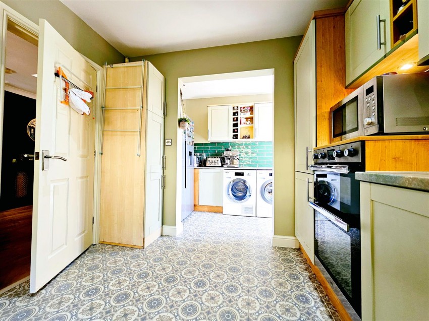 Images for Derwent Road, Burton-On-Trent
