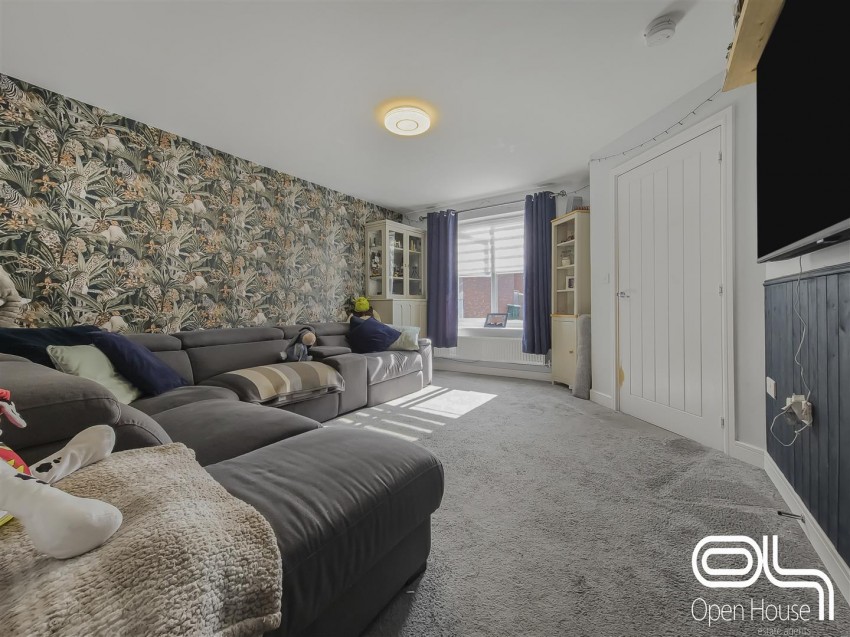 Images for Ashlands Drive, Woodville
