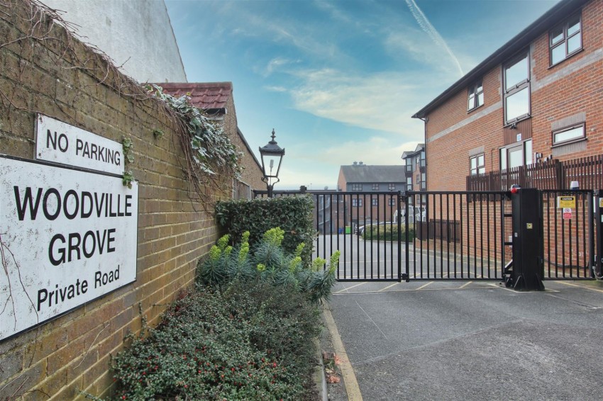Images for Woodville Grove, Welling