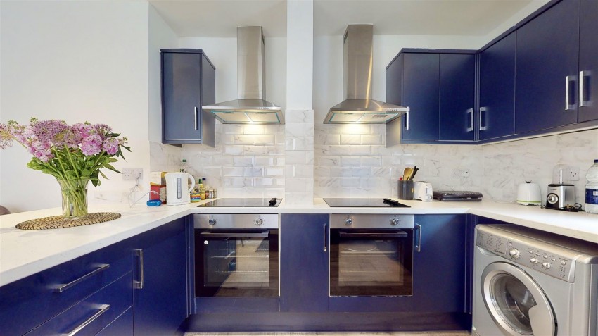 Images for Room 4, Lawrence Road, Liverpool