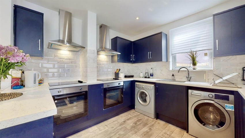 Images for Room 4, Lawrence Road, Liverpool