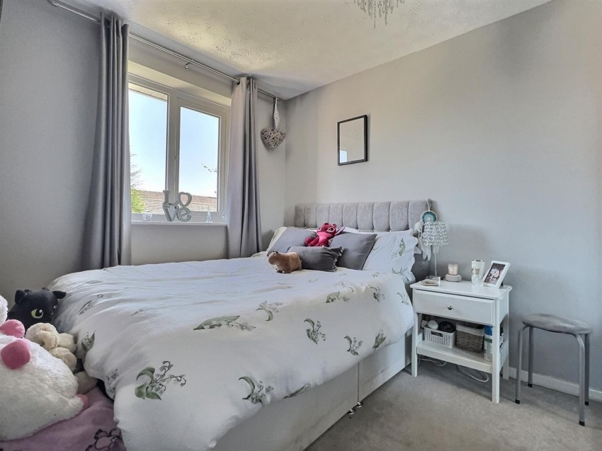 Images for Ivy Close, Cannock