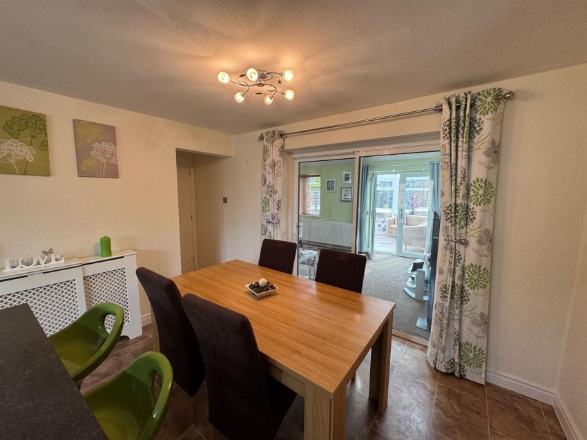 Images for Highfell Rise, Keighley
