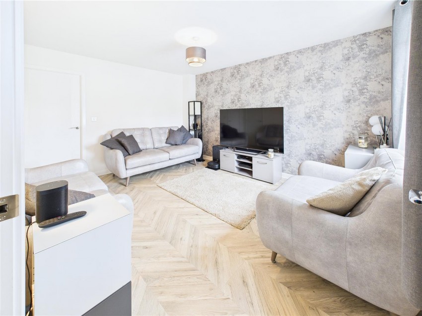 Images for Bluebell Close, Anslow