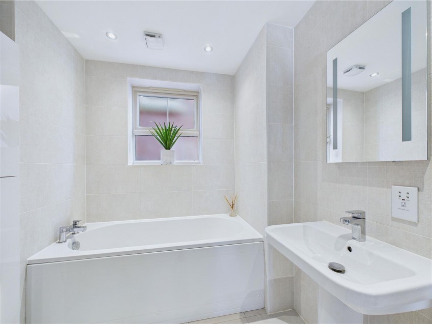 Images for Maple Drive, Burton On Trent