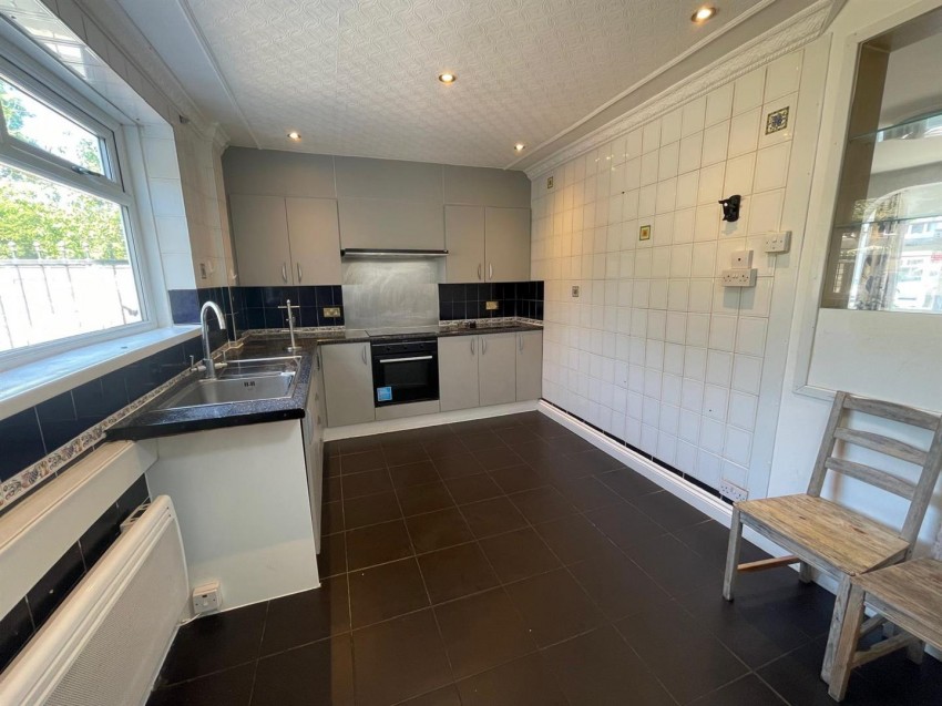 Images for Penroy Avenue, Manchester