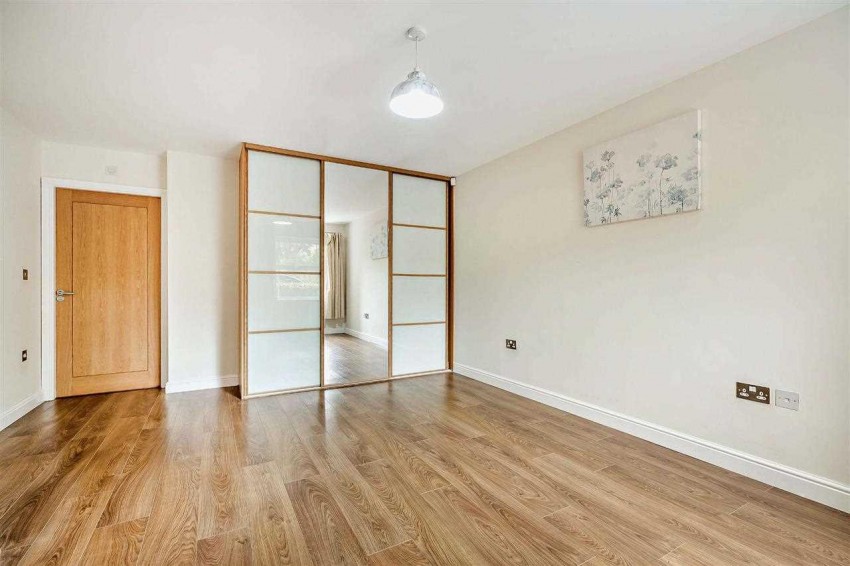 Images for Apartment 6 Stoneleigh,24 Knighton Park Road