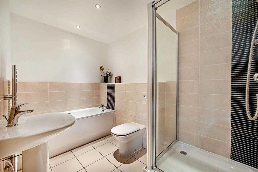 Images for Apartment 6 Stoneleigh,24 Knighton Park Road