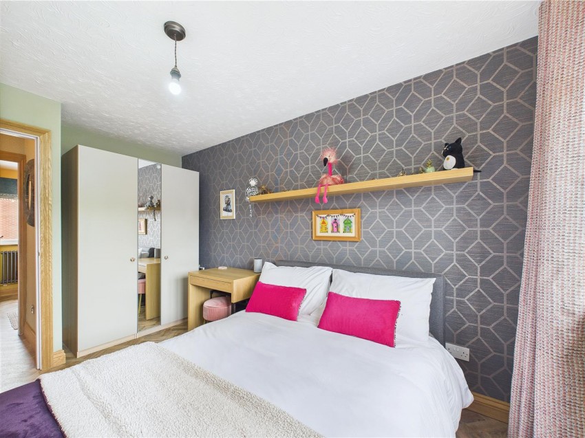 Images for Pershore Drive, Burton-on-Trent