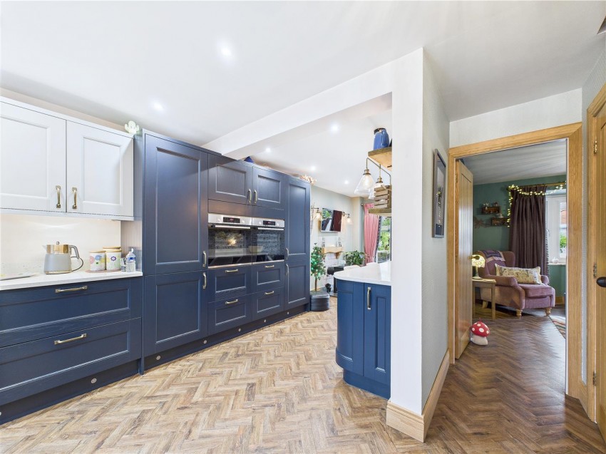Images for Pershore Drive, Burton-on-Trent