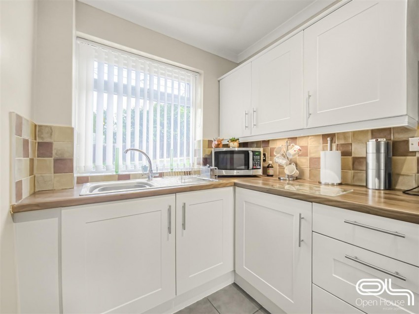 Images for Peregrine Close, Burton-On-Trent