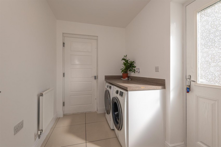 Images for Pavilion View, Lindley, Huddersfield, HD3