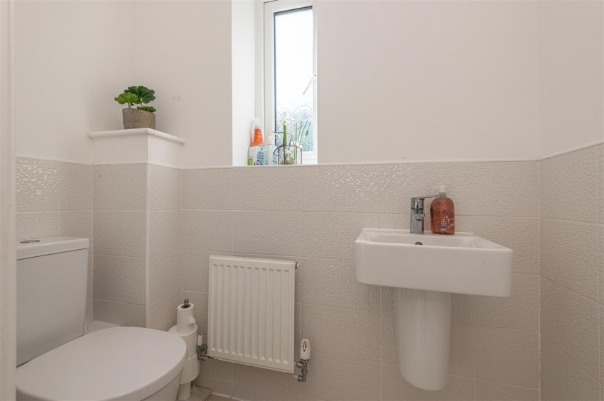 Images for Pavilion View, Lindley, Huddersfield, HD3