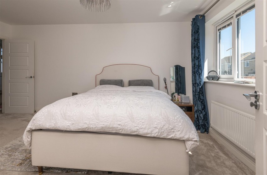 Images for Pavilion View, Lindley, Huddersfield, HD3