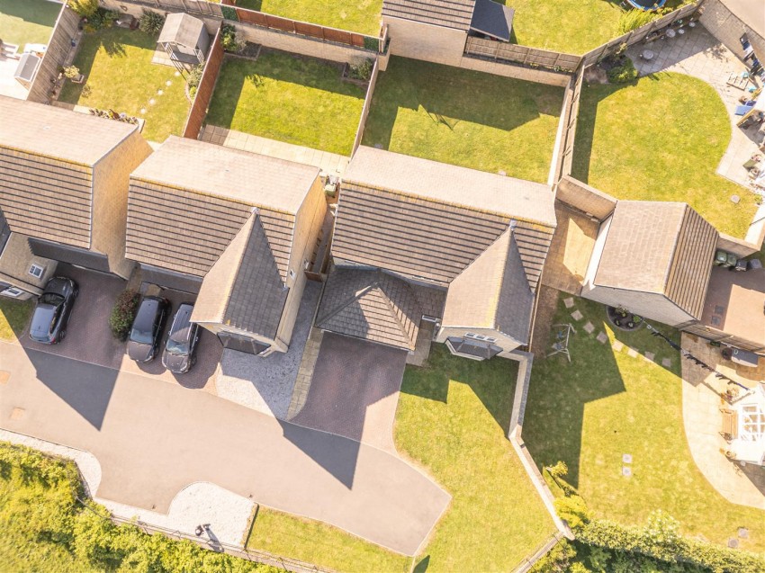 Images for Pavilion View, Lindley, Huddersfield, HD3