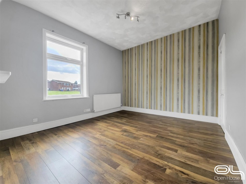 Images for Hawfield Lane, Burton-On-Trent