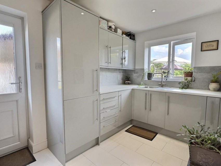 Images for Oakleigh Court, Stone
