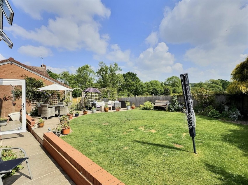 Images for Oakleigh Court, Stone