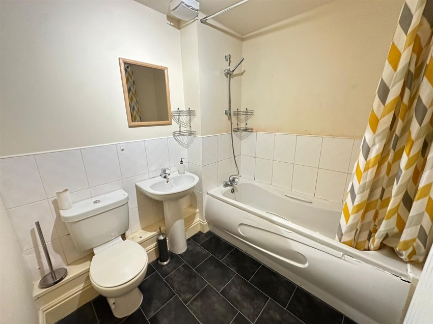 Images for Woolcombers Way, Bradford