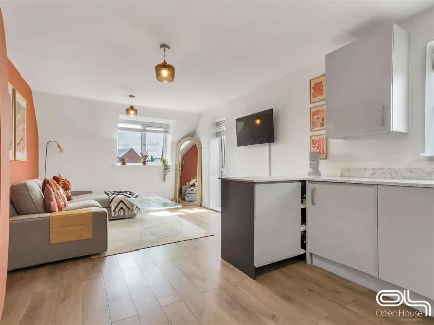 Images for Thyme Street, Branston