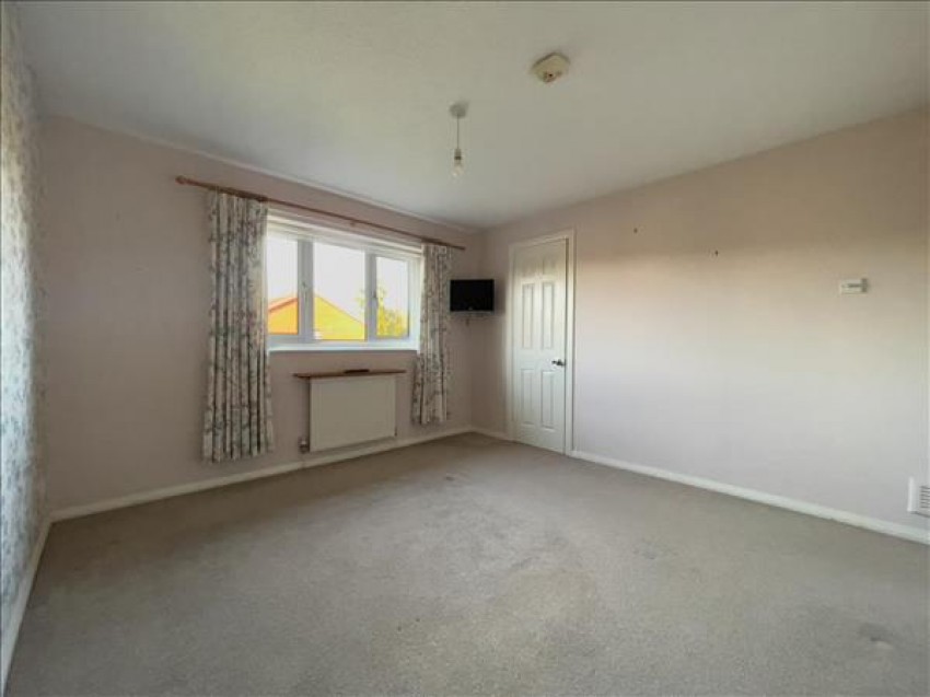 Images for Felcourt Drive