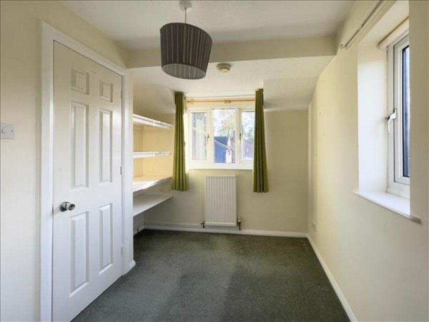 Images for Felcourt Drive