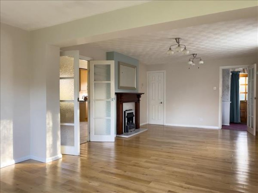 Images for Felcourt Drive