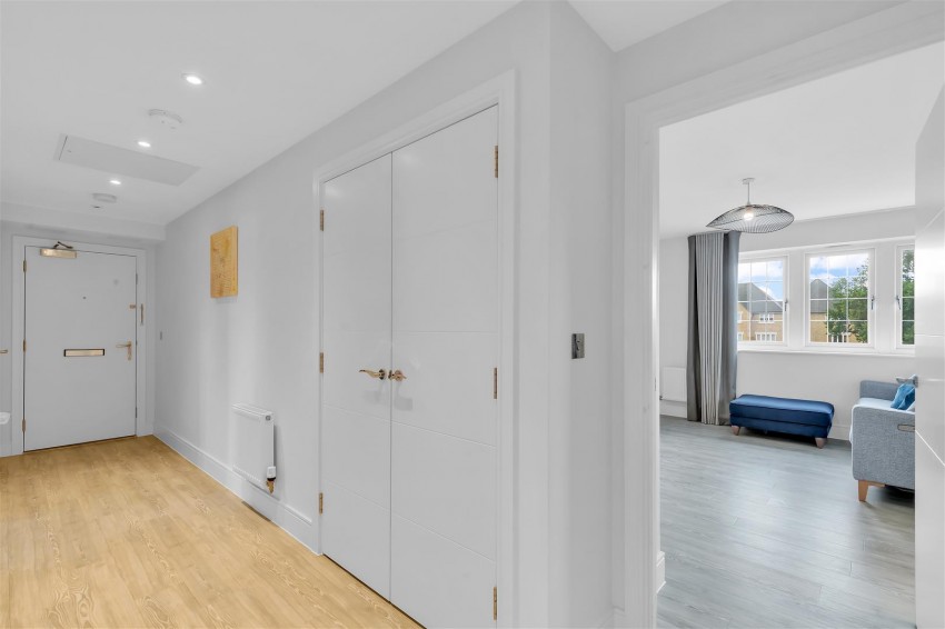 Images for Tilney Drive, Horsham