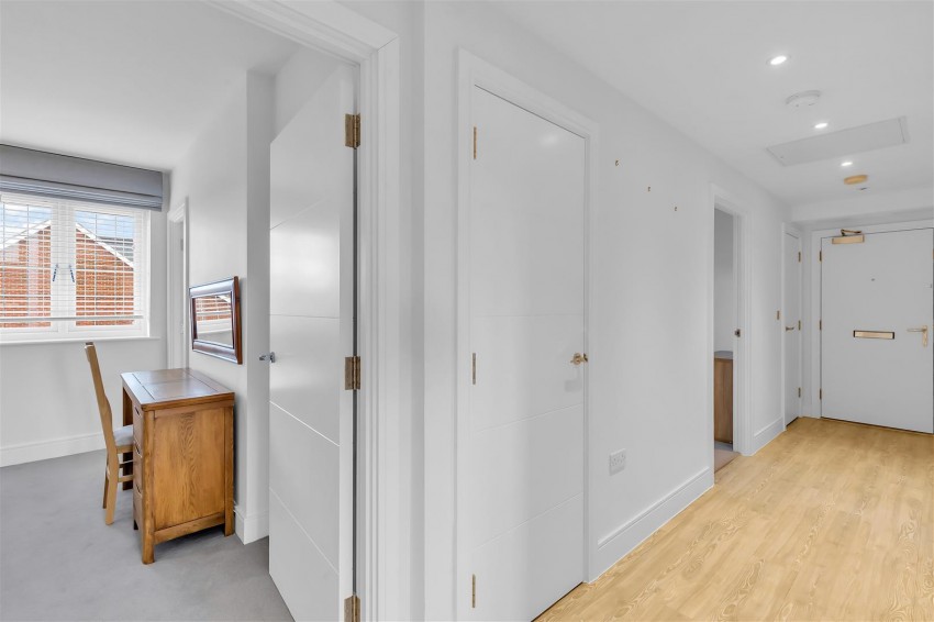 Images for Tilney Drive, Horsham