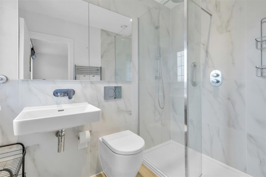 Images for Tilney Drive, Horsham