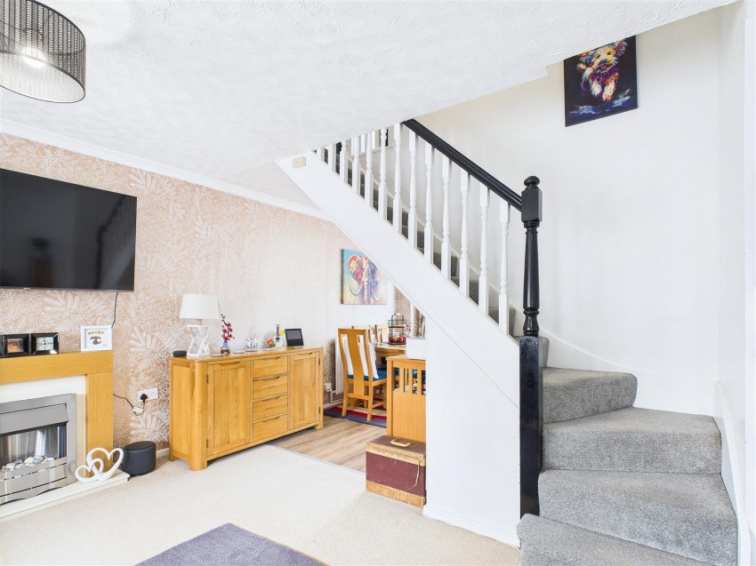 Images for Waverley Lane, Burton-On-Trent