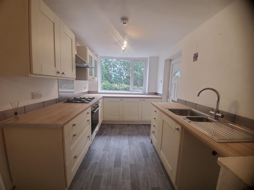 Images for Claremont View, Oulton, LS26