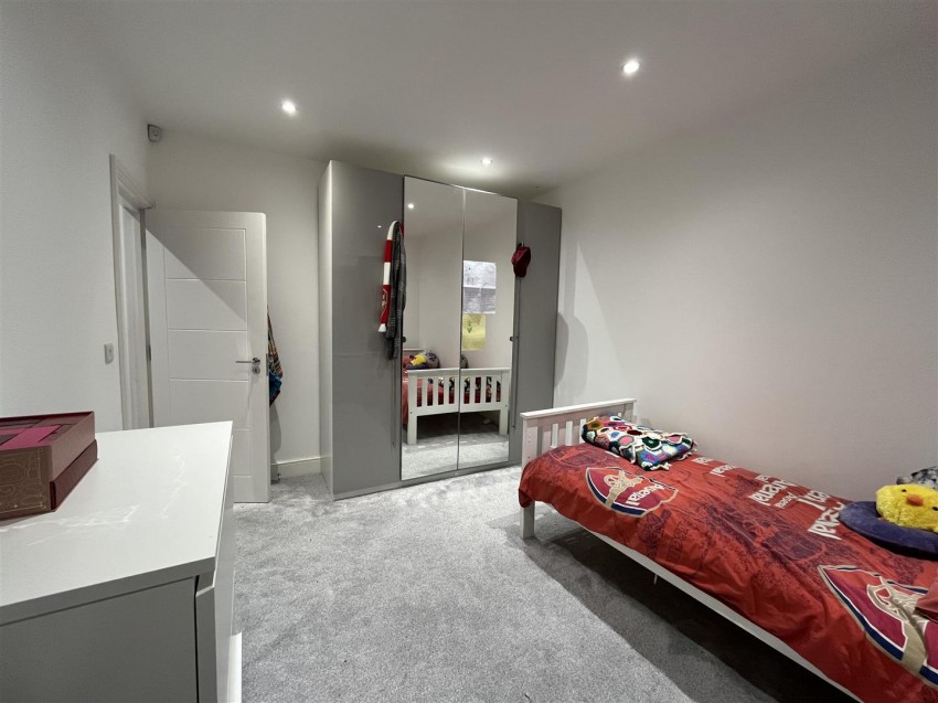 Images for Queensbury Road, London, NW9 8LS