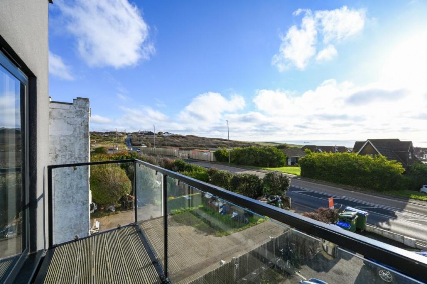 Images for 16 South Coast Road, Peacehaven