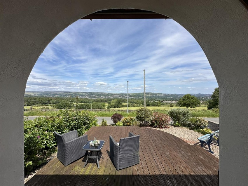 Images for Moor View Drive, Bingley