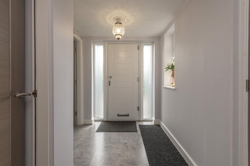 Images for Broomfield Road, Fixby, HD2