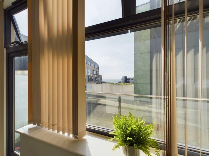 Images for Flat 9 Grand Ocean,Longridge Avenue,Saltdean